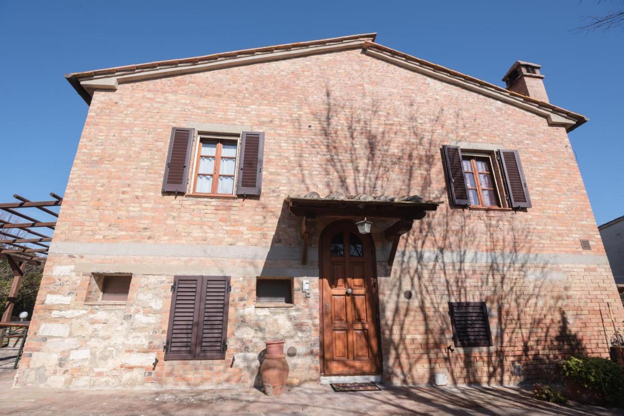 Chianti - Lovely Cottage With Parking & Garden! كاستيلْنْوافو بيراردين المظهر الخارجي الصورة